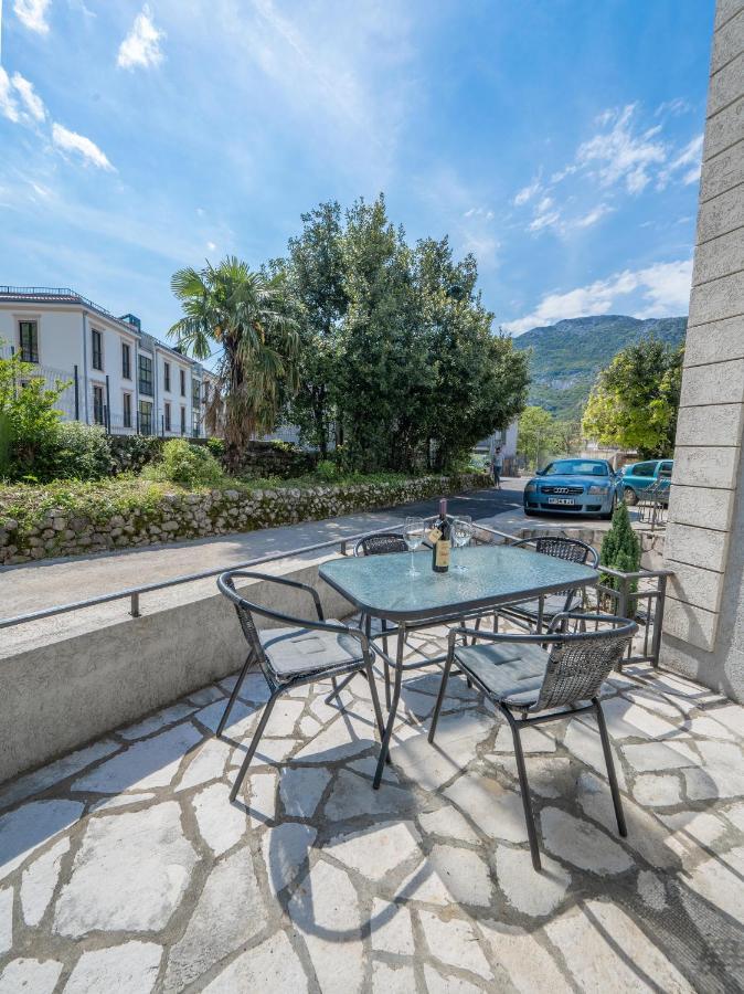 Apartman Anja Risan Esterno foto