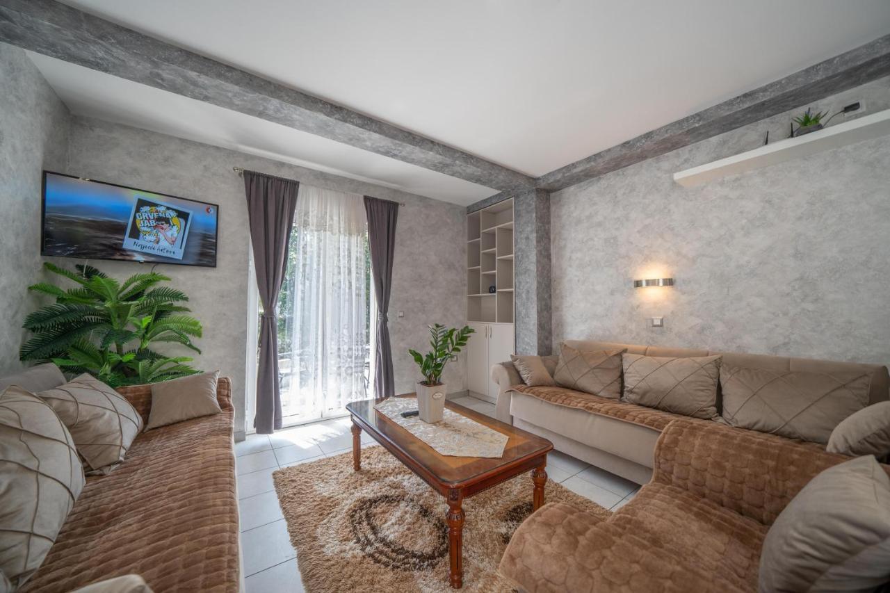 Apartman Anja Risan Esterno foto